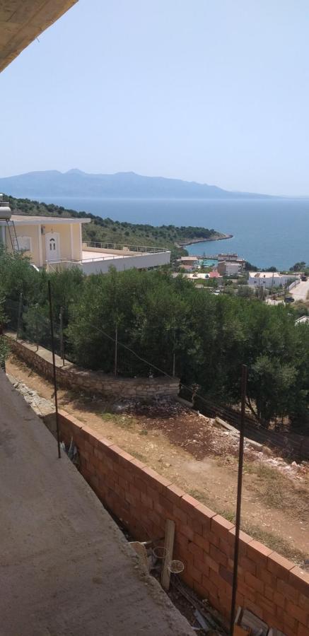 Holidays In Saranda Exteriör bild